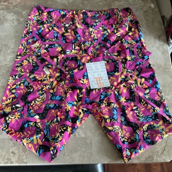 NIP LuLaRoe Tall and Curvy Super Soft Leggings - Picture 1 of 3